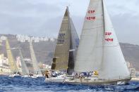 El viento anima la segunda jornada del XXI Trofeo Prncipe de Asturias